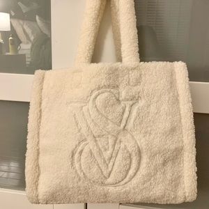 Victoria’s secret large white fuzzy tote bag